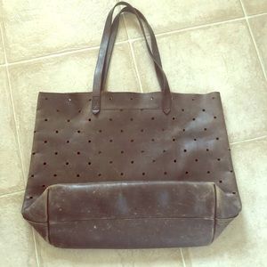 Madewell transport tote holepunch edition